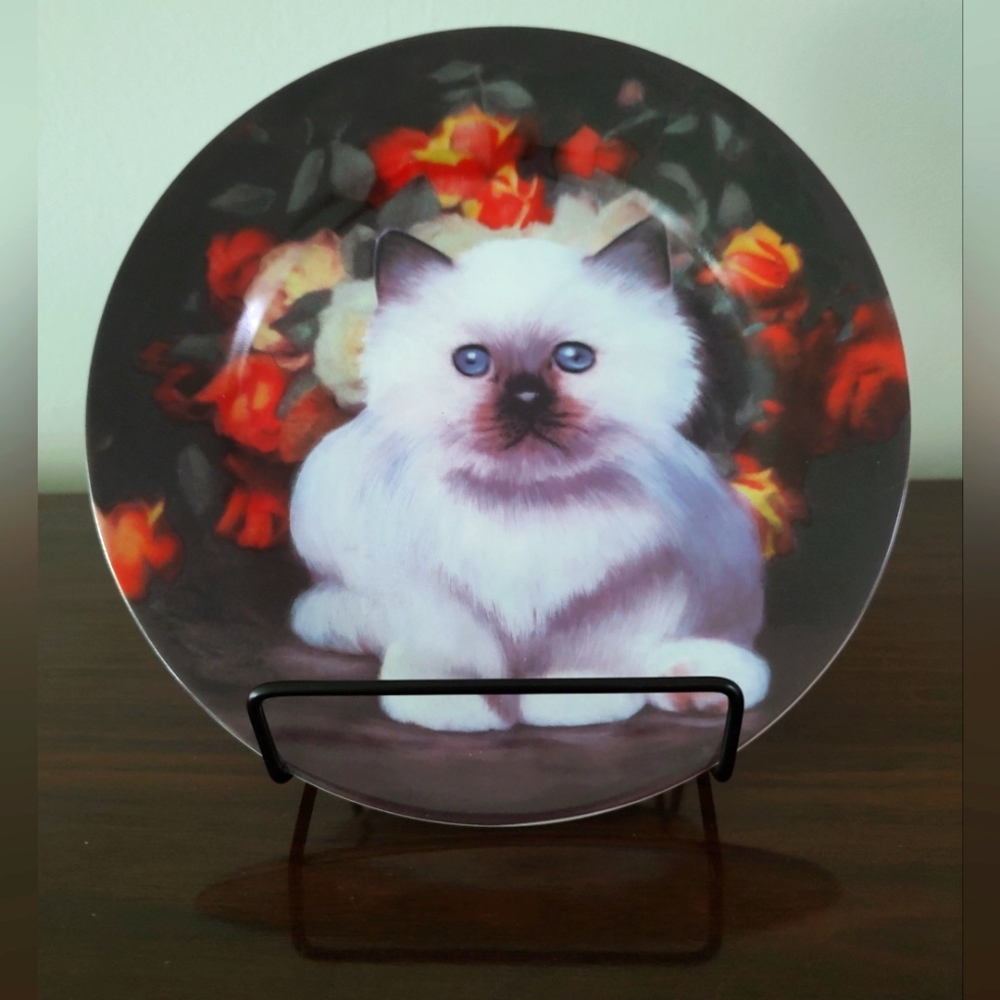 Ceramic Plate With Flowers and Cat